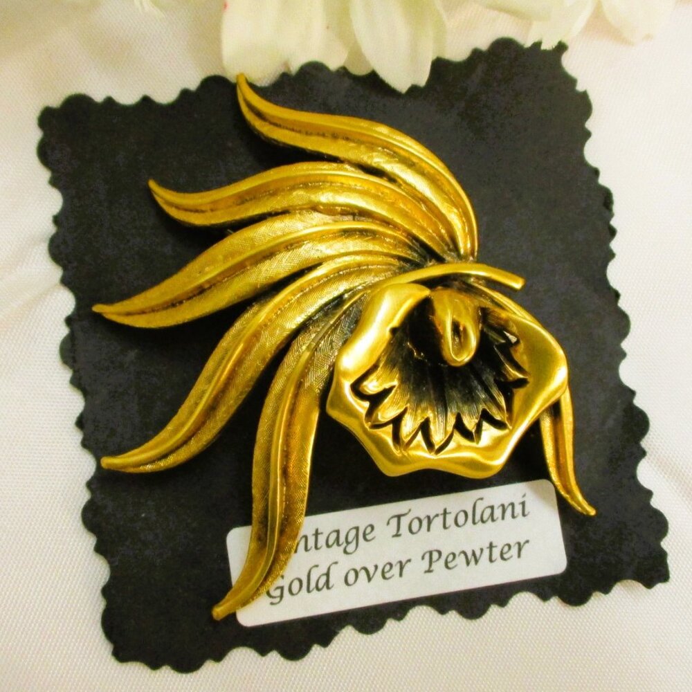Vintage TORTOLANI Floral Brooch: 24K Gold Plated Flower & Leaf Jewelry
